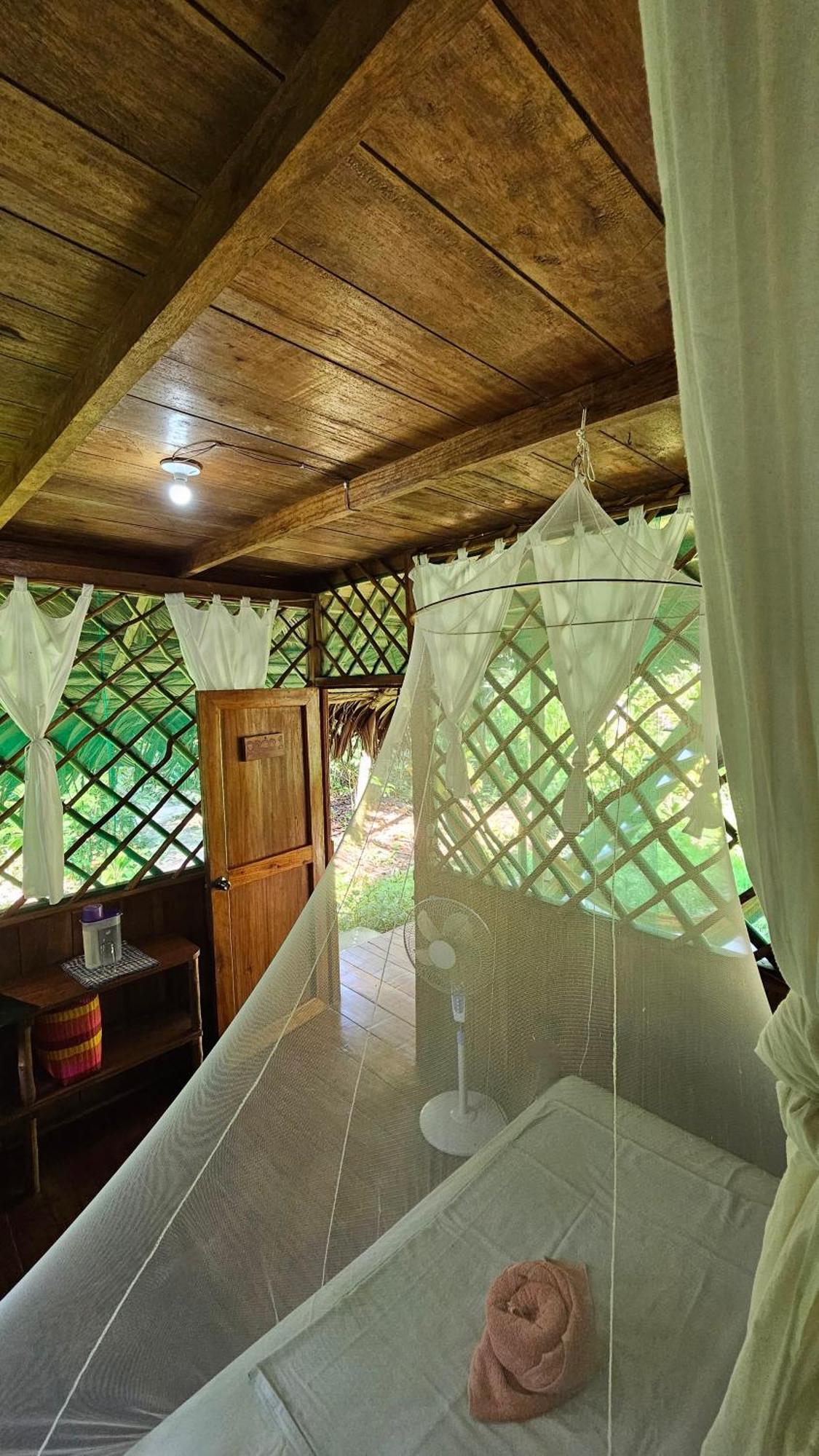 El Hotelito Perdido Izabal Luaran gambar