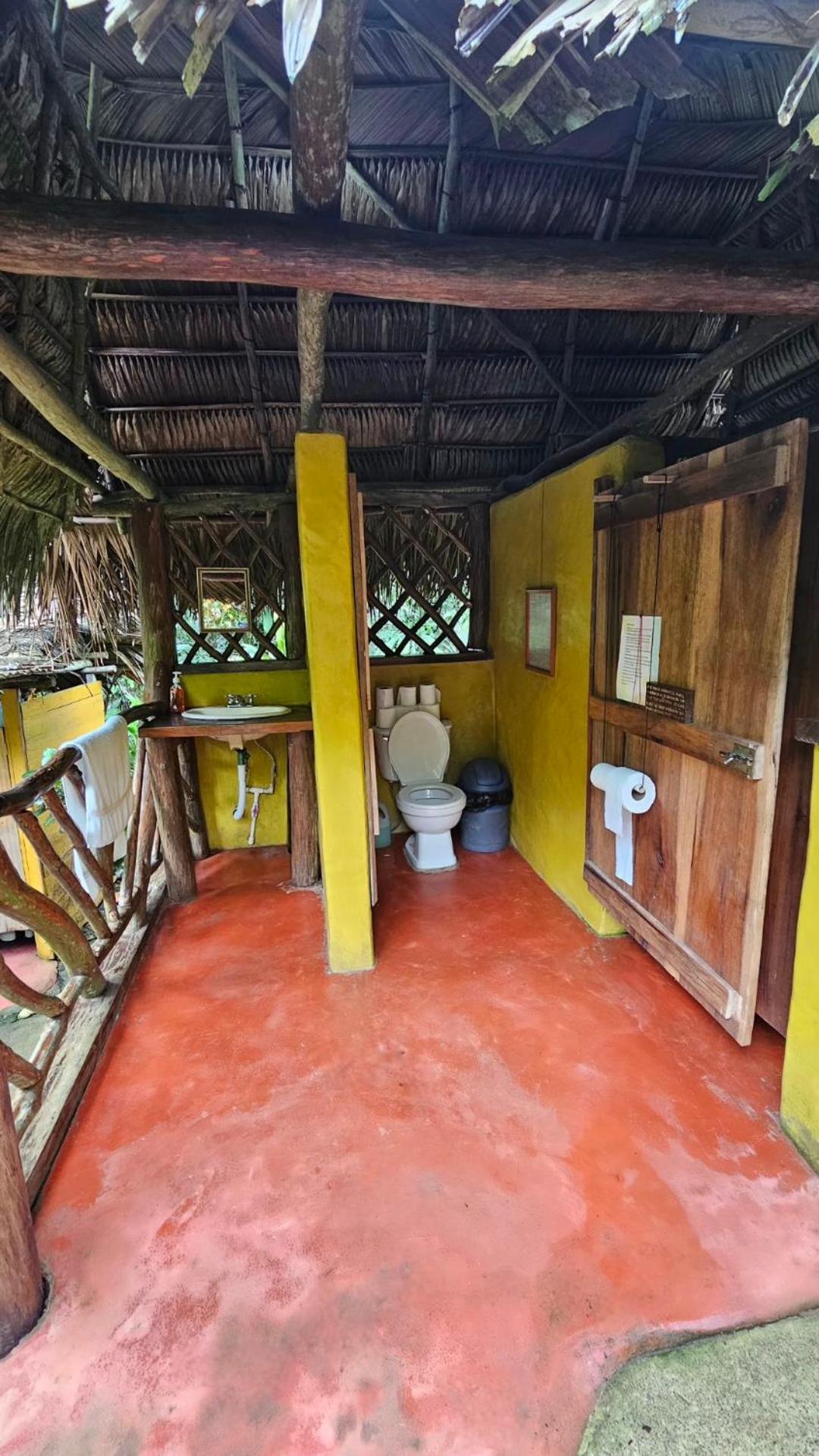 El Hotelito Perdido Izabal Luaran gambar